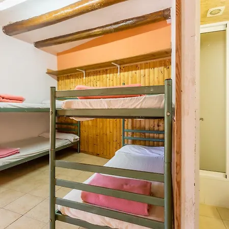 Hostel La Solana Salas de Pallas